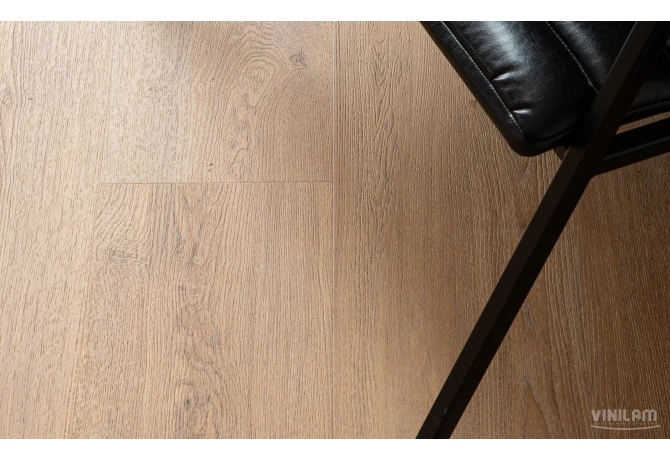 Кварц-винил Дуб Гранада (1227*232*2,5 мм) — купить в Новом Уренгое