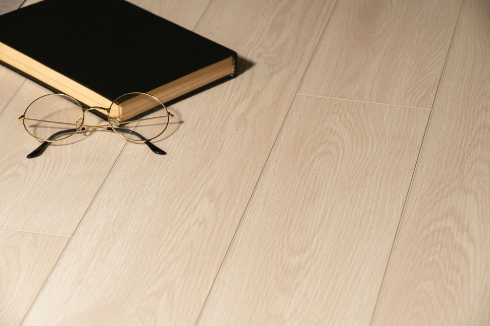 Виниловый ламинат "Bonkeel" Style Дуб Фокси (1200*125*4 мм) — купить в Новом Уренгое